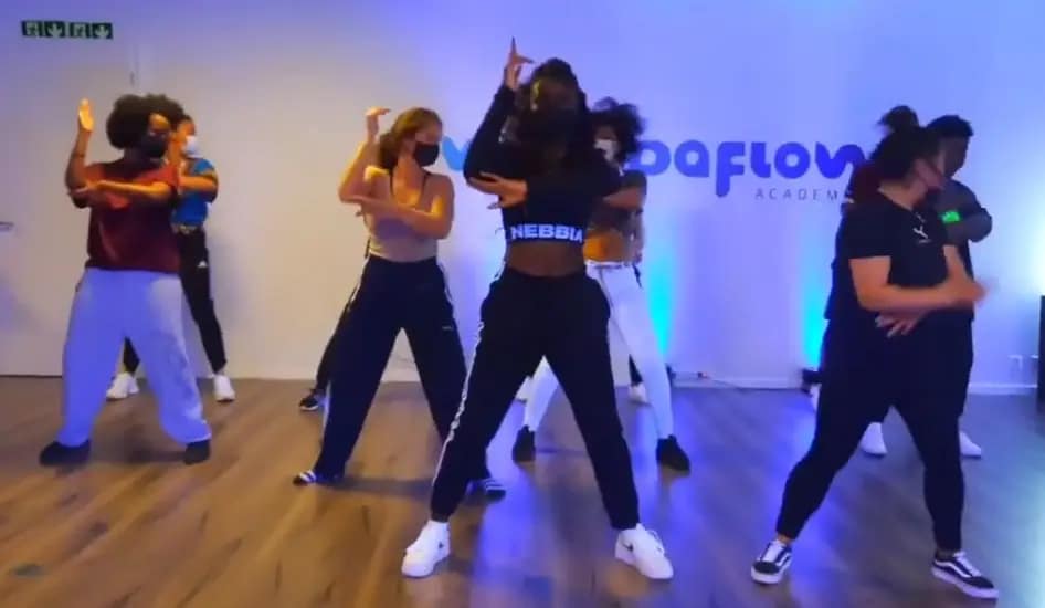 afrobeat-dance-class-in-bern-tanzschule-afrobeat-bern